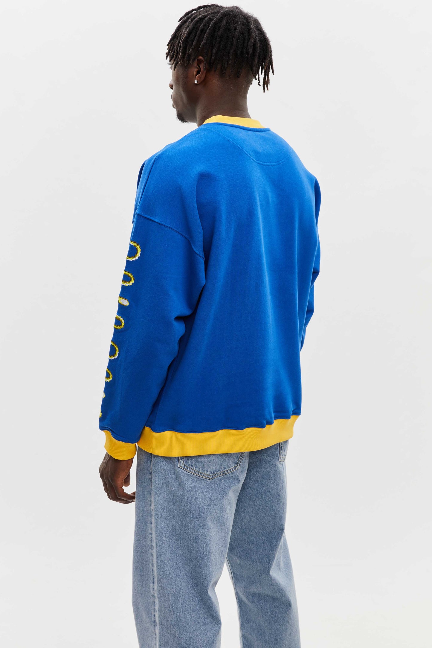 THE HEDGEHOG SWEAT-SHIRT BLUE - BRICKTOWN X SONIC THE HEDGEHOG ™