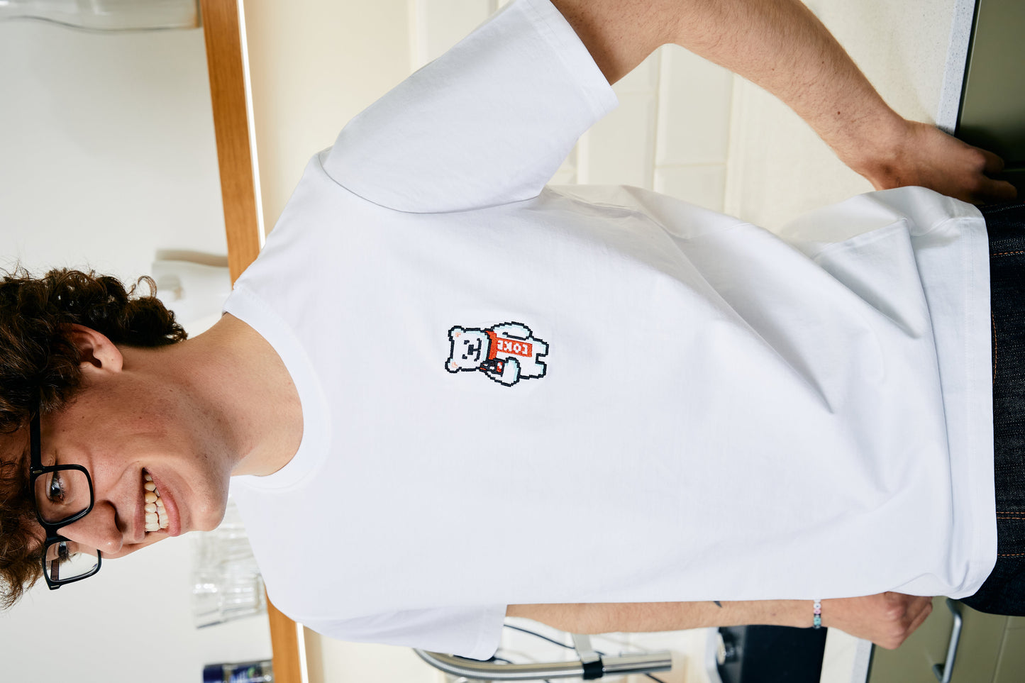 COKE BEAR T-SHIRT WHITE - BRICKTOWN X COCA-COLA ™