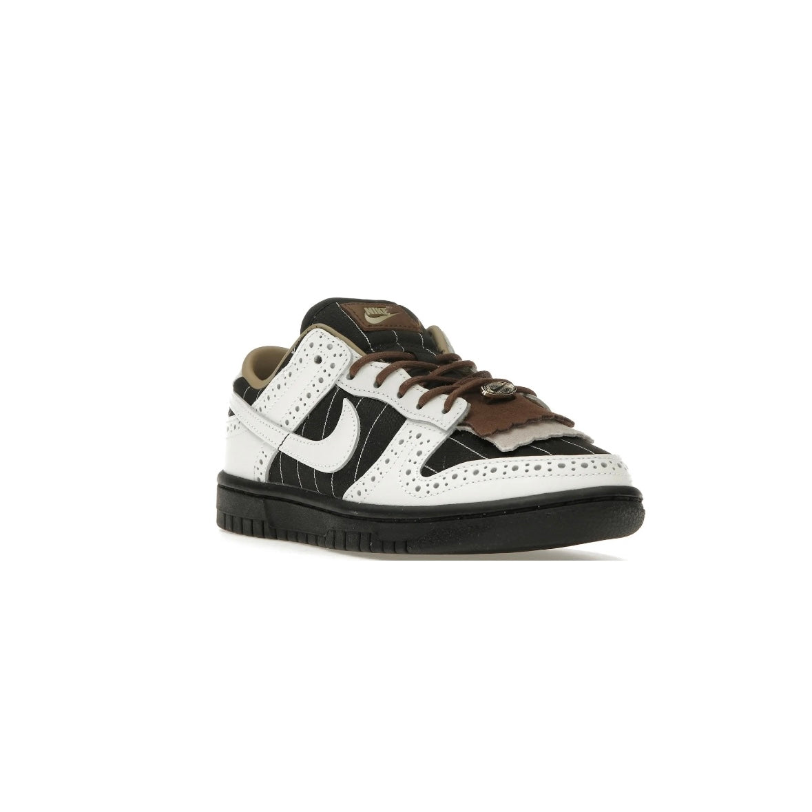 Nike Dunk Low LX Brogue
