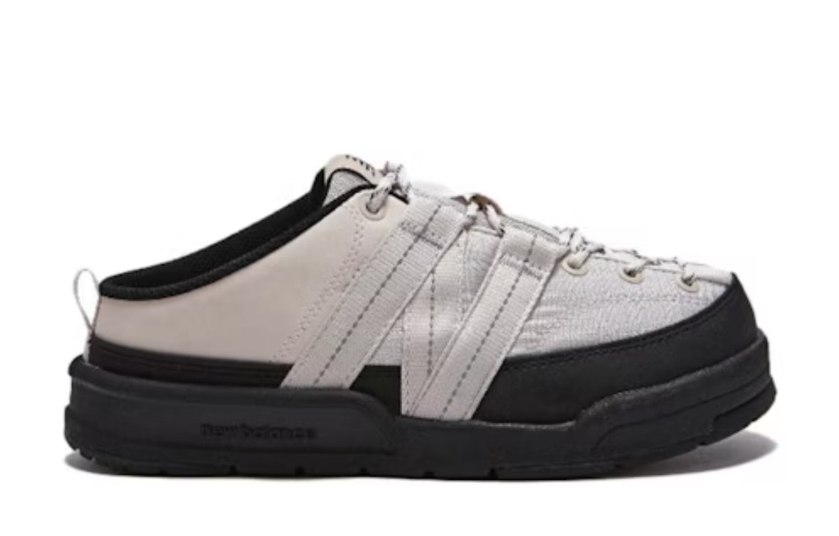 New Balance CRV Mule V2 Beige Black