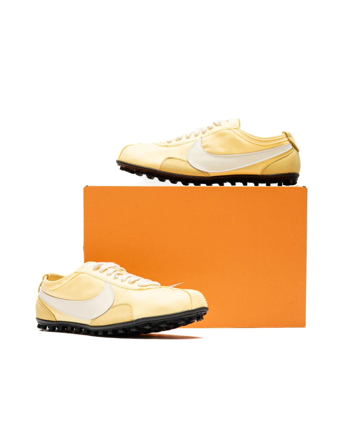 Nike Moon Shoe Soft Yellow