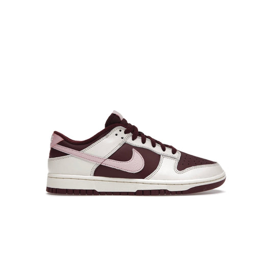 Nike Dunk Low Retro PRM Valentine’s Day (2023)
