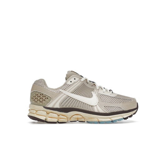 Nike Zoom Vomero 5 Oatmeal